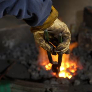 blacksmith Gloves www.makerslegacy.com